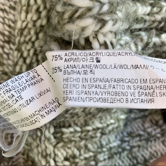 Zara Green White Long Sleeve Knit V Neck Sweater Small - Picture 8 of 10